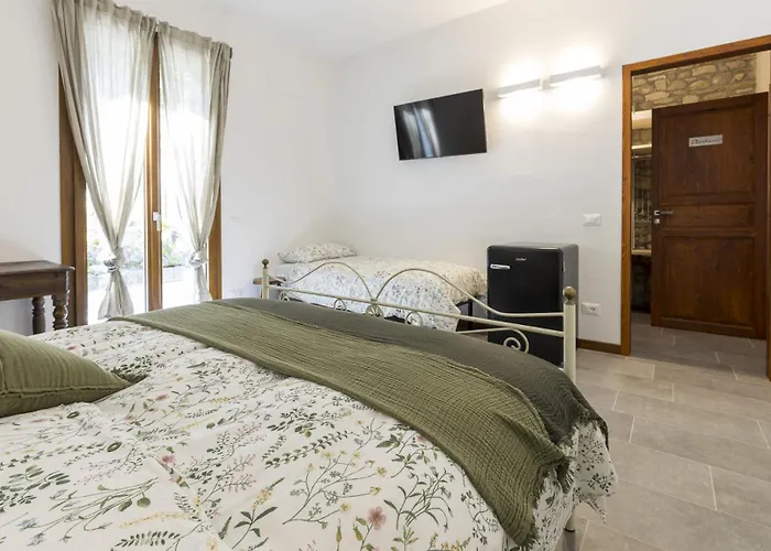 La Casa Sul Ponte Bed & Breakfast 3*