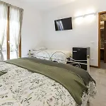 La Casa Sul Ponte Bed & Breakfast 3*